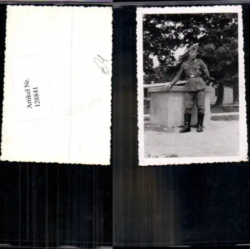128841,Foto Wehrmacht Soldaten Orden Uniform Stiefel