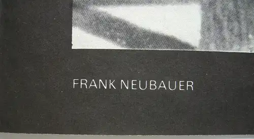 Frank Neubauer (1941) Plakat 9. Kunstausstellung Leipzig Architektur 1974