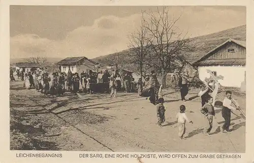 AK Ländliche Beerdigung Rumänien Walachai Echtfoto ungel 1918