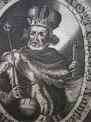 Karl III.  Fette (839-888) König von Bayern Portrait mit Emblem Kupferstich 1750