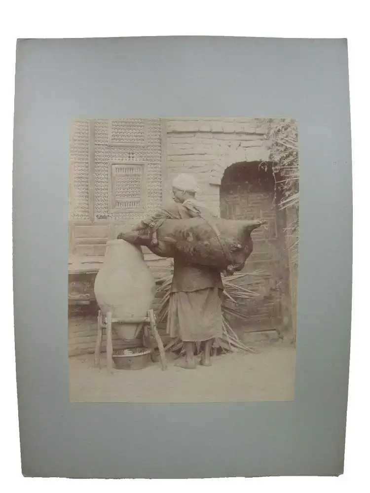 Pascal Sebah (1823-1886) Ägyptischer Wasserträger Ägypten 1880 Albumin 0