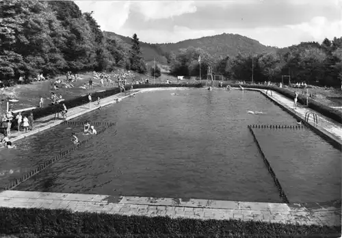 Ansichtskarte, Neustadt Südharz, Waldbad belebt, 1966