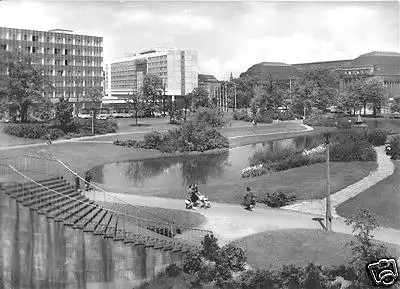 AK, Leipzig, Schwanenteich, Hauptbahnhof und Interhotel Stadt Leipzig, 1972