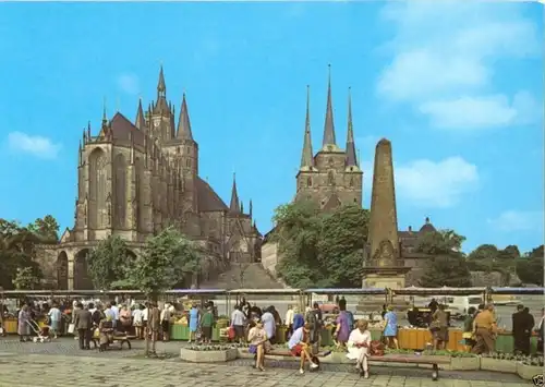 AK, Erfurt, Dom und Severikirche, Domplatz mit Markttreiben, 1979