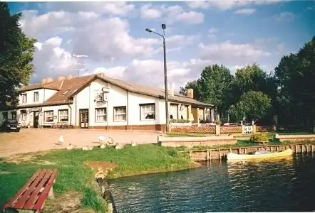 AK, Burgwall, Gasthaus "Zur Fähre", Echtfoto, 1994