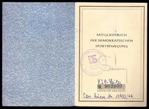 Demokratische Sportbewegung, frühes Mitgliedsbuch, 1950-1952