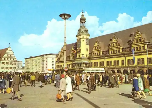Ansichtskarte, Leipzig, Markt mit Altem Rathaus und Alter Waage, belebt, 1977