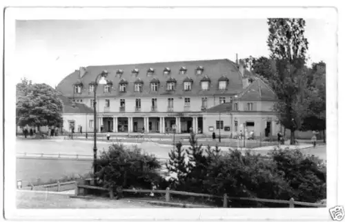 AK, Bad Saarow, Am Bahnhofsplatz, 1956