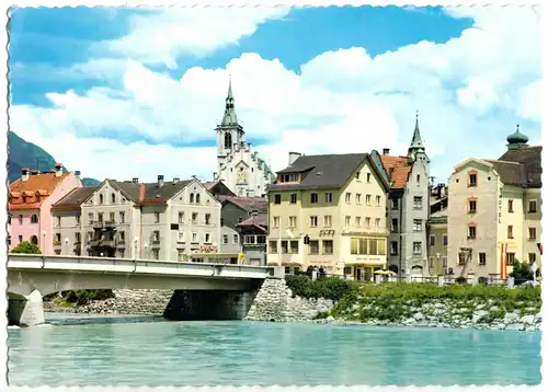 AK, Schwarz in Tirol, Teilansicht mit Brücke, 1973