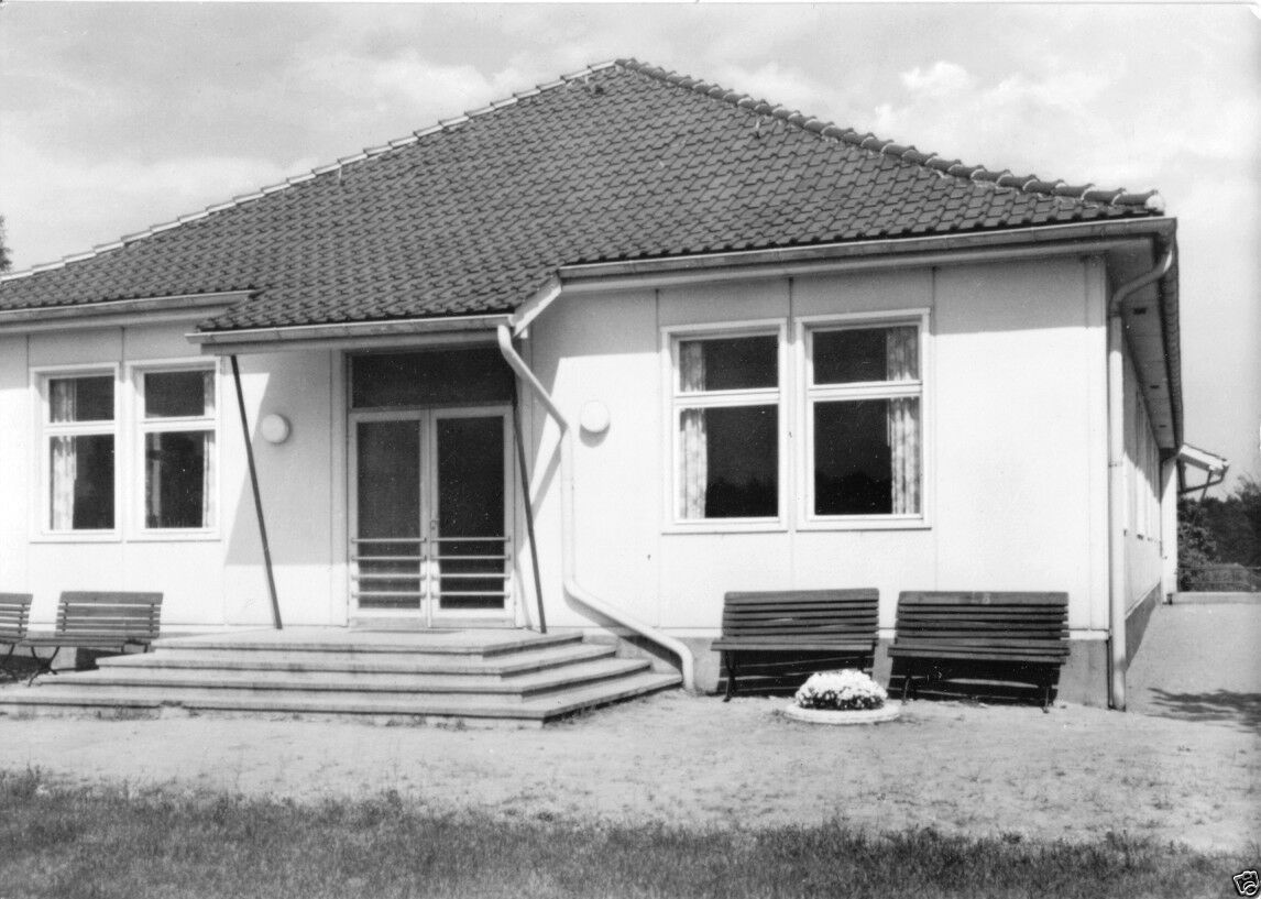 Der Artikel mit der oldthingid 35832866 ist aktuell ausverkauft.