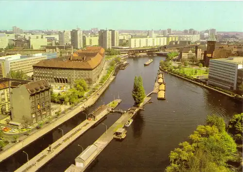 AK, Berlin Mitte, Blick auf die Mühlendammschleuse, 1981