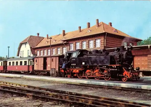 AK, Ostseebad Kühlungsborn, Zug im Bahnhof Kühlungsborn West, 1982