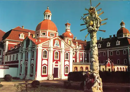 AK, Ostritz Kr. Görlitz, Kloster St. Marienthal, Kreuzkapelle und Säule, um 1997