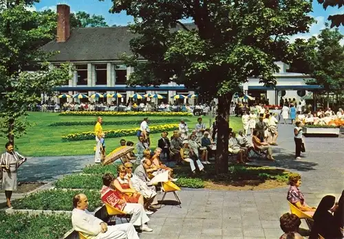 AK, Bad Dürrheim Schwarzw., Kurhaus und Kurpark, belebt, 1980