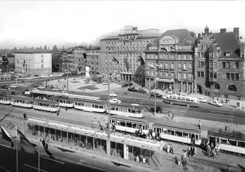 AK, Leipzig, Friedrich-Engels Platz, Straßenbahnen, 1964