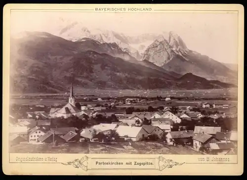 Kabinettfoto, Format 16,5 x 11,5 cm, Partenkirchen mit Zugspitze, 1890er