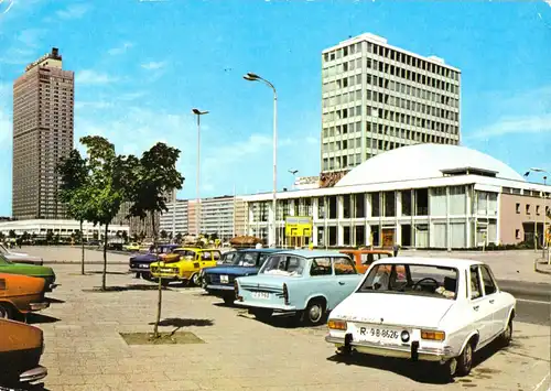 AK, Berlin Mitte, Alexanderplatz, Kongresshalle u. Haus des Lehrers, Pkw, 1978