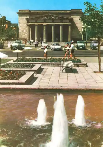 AK, Berlin Mitte, Mahnmal unter den Linden, 1973