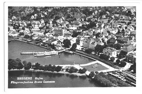 AK, Bregenz, Vorarlberg, Luftbildansicht des Hafenareals, um 1955
