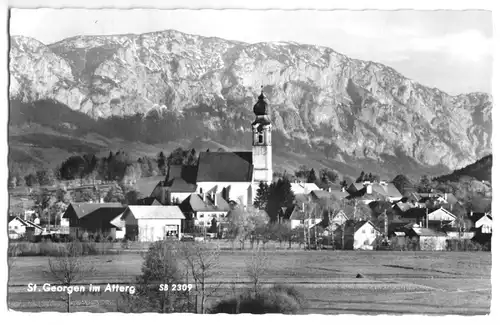 AK, St. Georgen im Atterg, Oberösterreich, Teilansicht mit Kirche, 1969