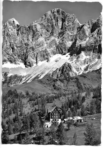 AK, Dachsteingebiet, Steiermark, Austriahütte gegen Dachstein, um 1965