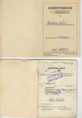 Konglomerat von Dokumenten eines Arbeitslebens, u.a. Arbeits- und SV-Buch, 49-80