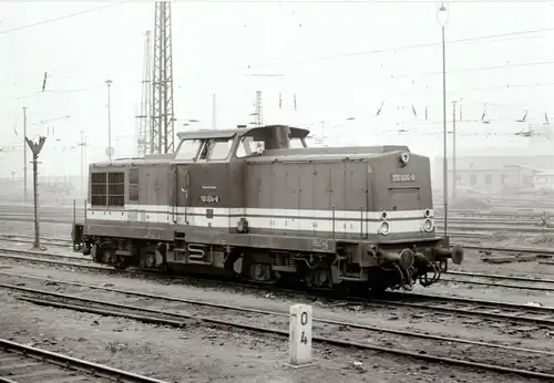 Foto im AK-Format, Bitterfeld, 110 004-9 im Bf. Bitterfeld, 1971