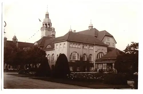 Foto im AK-Format, Swinemünde, Świnoujście, Kurhaus, um 1930