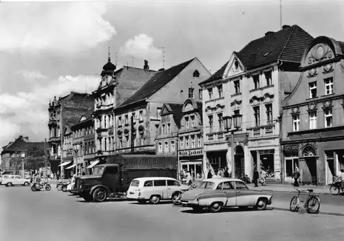 AK, Cottbus, Altmarkt, belebt, zeitgen. Kfz., 1963