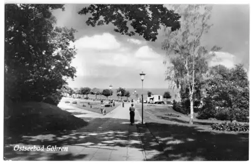 AK, Ostseebad Göhren Rügen, Promenade zum Strand, 1957