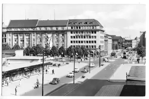 AK, Berlin Mitte, Friedrichstr. / Ecke unter den Linden, Nachkriegszustand, 1964