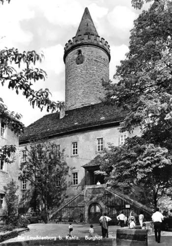 AK, Kahla Thür. Kr. Jena, Leuchtenburg, Burghof belebt, 1970