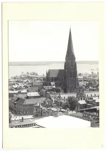 AK, Klappkarte, Schwerin, Teilansicht mit Blick zum Dom, um 1975