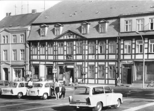 AK, Waren Müritz, Am Markt, zeitgen. Pkw, 1974