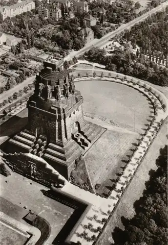 AK, Leipzig, Völkerschlachtdenkmal, Luftbild, 1976