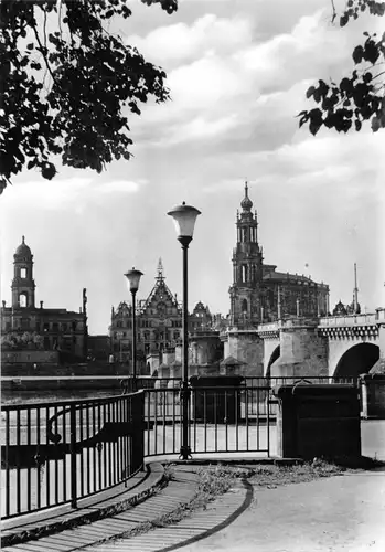 AK, Dresden, Dimitroff-Brücke mit Hofkirche, 1957