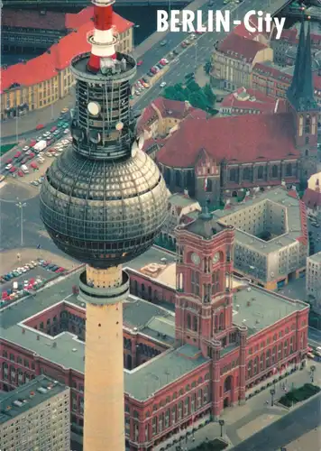 AK, Berlin Mitte, Luftbildansicht von Fernsehturm und Rotem Rathaus, um 1993