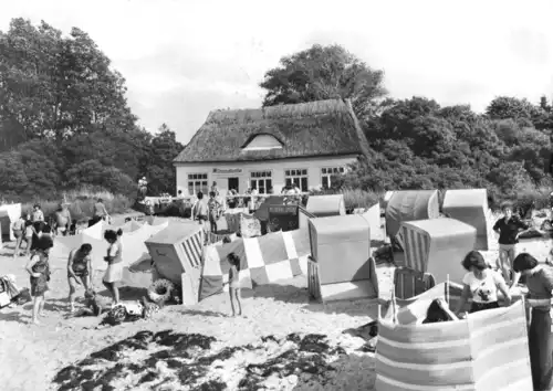 AK, Insel Poel, Schwarzer Busch, Strandhalle, belebt, 1979
