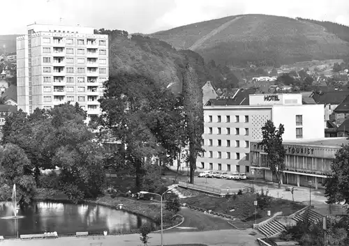 AK, Suhl, Interhotel Thüringen Tourist mit Anlagen, 1970