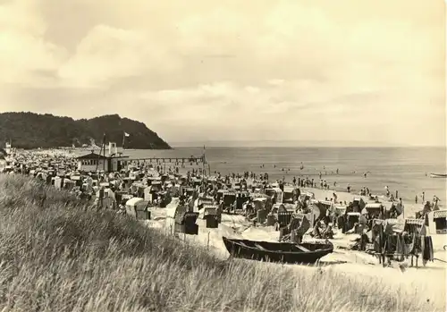 AK, Ostseebad Baabe Rügen, Strandpartie belebt, 1964