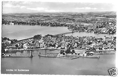 AK, Lindau am Bodensee, Luftbildtotale, um 1960