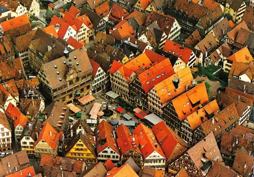 AK, Tübingen, Luftbild der Innenstadt mit Markt, um 1988
