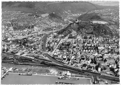 AK, Oberlahnstein am Rhein, Luftbildaufnahme der Stadt, um 1957