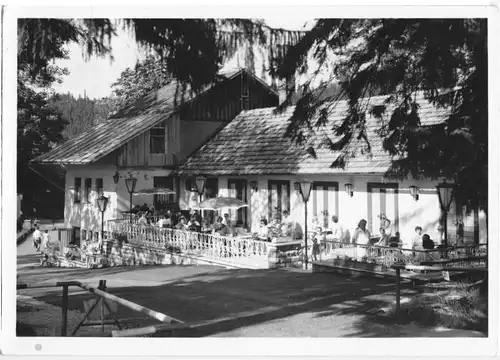 AK, Finsterbergen Thür. Wald, Café Leinagrund, Terrassenansicht, 1975