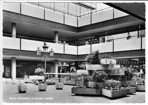 AK, Berlin Charlottenburg, Europa-Center, Blumenhof, um 1965