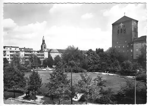 AK, Berlin Neukölln, Reuterplatz mit Kirche St. Christopherus, um 1963