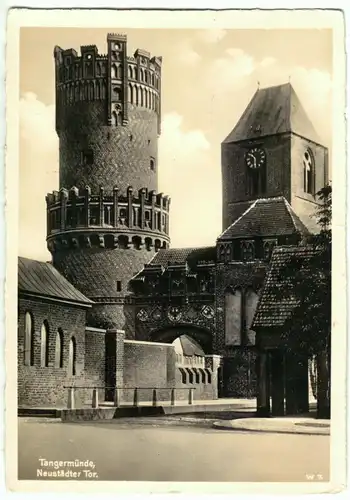 AK, Tangermünde, Neustädter Tor, um 1938