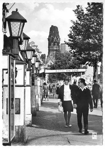 AK, Berlin Charlottenburg, Partie am Kurfürstendamm, belebt, um 1962