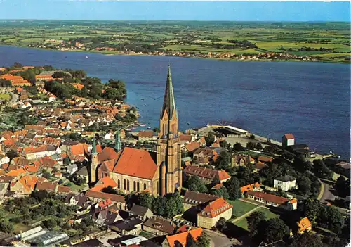 AK, Schleswig, Luftbild-Teilansicht mit St. Petri-Dom, um 1970