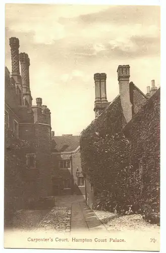 AK, London, Hampton Court Palace, Carpenter's Court, um 1911